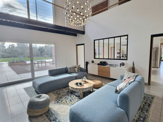  Maison � vendre 8 pi�ces 350 m�