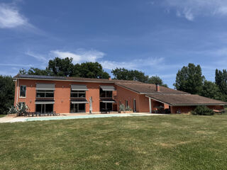  Maison � vendre 8 pi�ces 350 m�