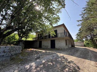  Maison à vendre 8 pièces 264 m²