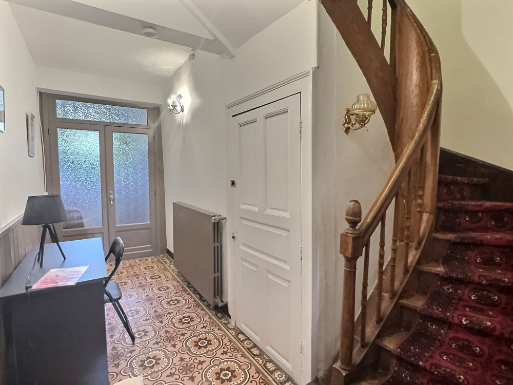 Vente Maison MAISON DE VILLE AVEC GARAGE ET JARDINET QUARTIER ALBINQUE Castres