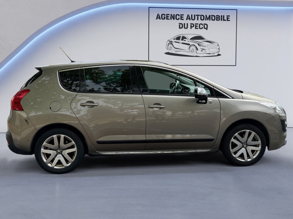 3008 HYbrid4 2.0 HDi 163ch FAP BMP6 + Electric 37ch 91g 2013 occasion 78230 Le Pecq