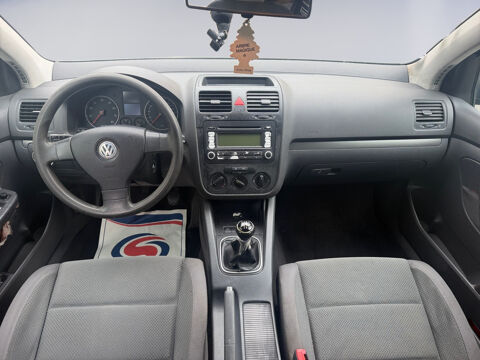 Golf 1.6 16S FSI Confort 2005 occasion 78230 Le Pecq