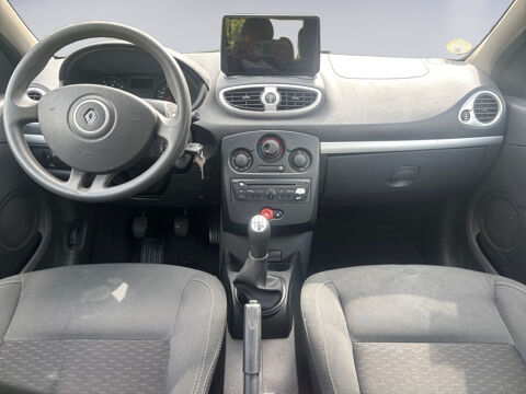 Clio III 1.2 16V 75 eco2 Expression 2009 occasion 78230 Le Pecq