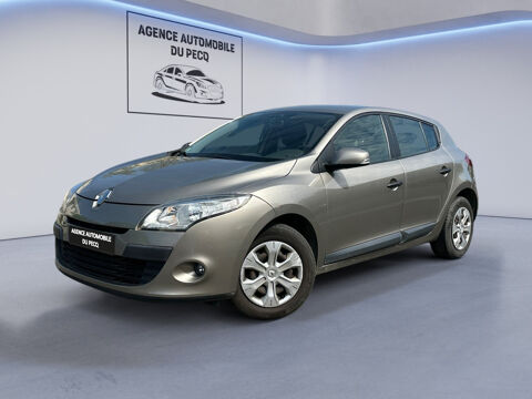 Renault M&eacute;gane III dCi 90 FAP eco2 Authentique Euro 5 2011 occasion Le Pecq 78230
