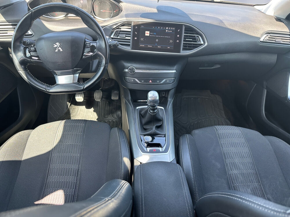 308 PureTech 130ch S&S BVM6 Allure 2018 occasion 78230 Le Pecq