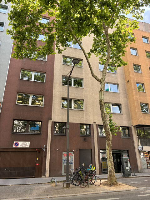 LYON 2E/PERRACHE 61400 69002 Lyon