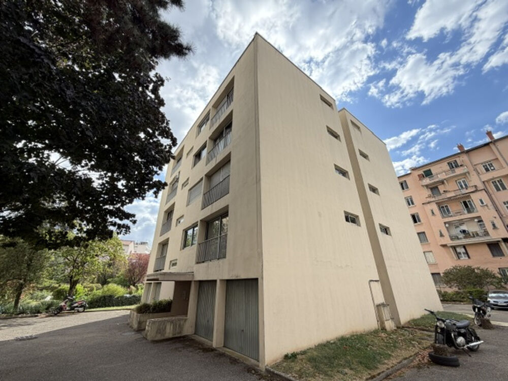 Vente Appartement QUARTIER UNIVERSITE Lyon 8