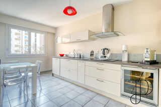  Appartement  vendre 4 pices 92 m