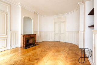  Appartement � vendre 5 pi�ces 145 m�