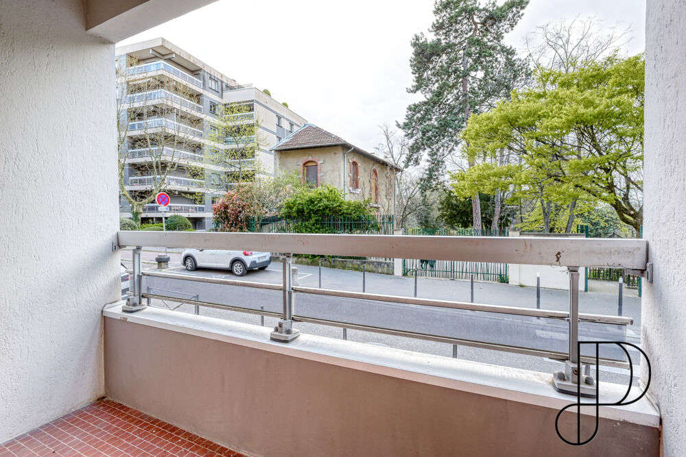 Vente Appartement CROIX ROUSSE / Face au Parc POPY Lyon 4