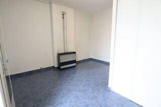  Appartement à louer 1 pièce 38 m²