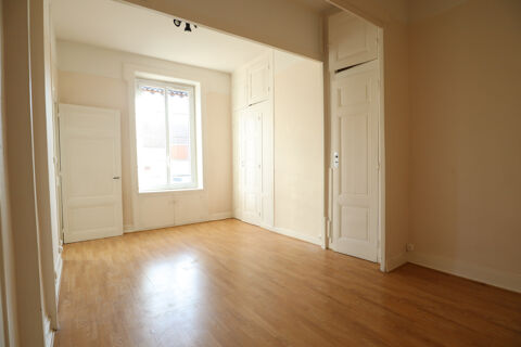   T1BIS - METRO GARE D'OULLINS Appartement - 1 pi�ce(s) - 40 m�