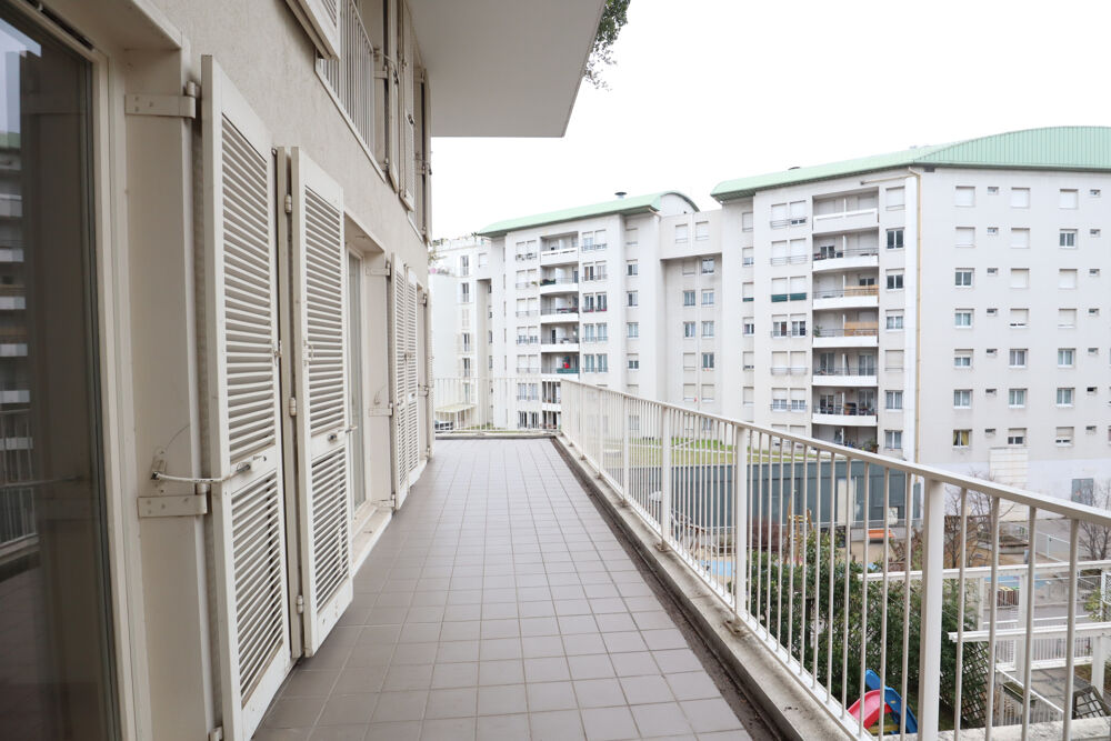 Vente Appartement T5 - 99 M2 - AVEC TERRASSE DE 34 M2 Lyon 8