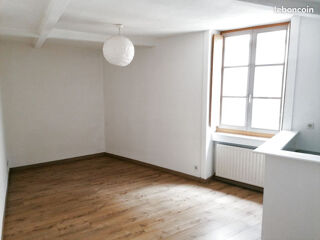 Appartement à louer 3 pièces 57 m²