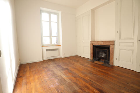   T2 - CENTRE VILLE - ANGLE CARNOT-LOUIS BLANC Appartement - 2 pi�ce(s) - 61 m�