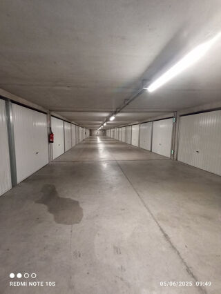  Parking / Garage  louer 13 m