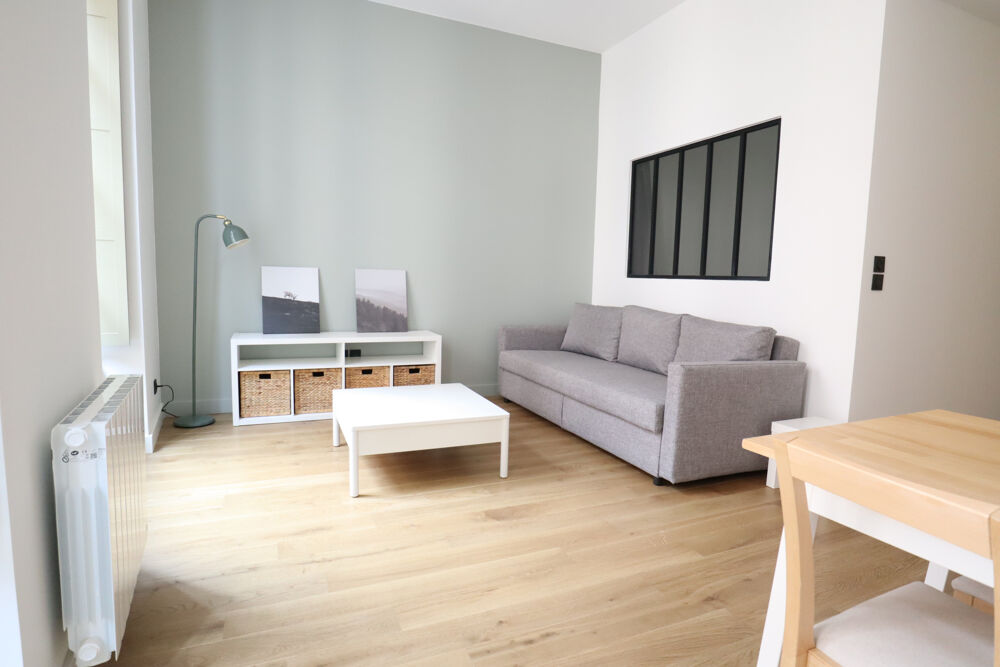 Location Appartement 3 PLACE DU GRIFFON - SECTEUR OPERA - A 2 MINUTES A PIED DE L'HOTEL DE VILLE Lyon 1