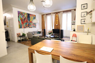  Appartement à louer 3 pièces 82 m²