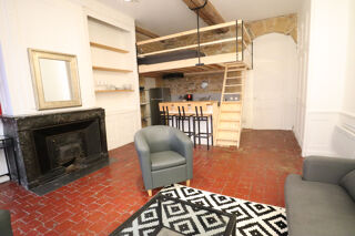  Appartement à louer 1 pièce 48 m²