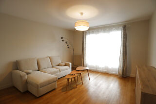  Appartement à louer 3 pièces 68 m²