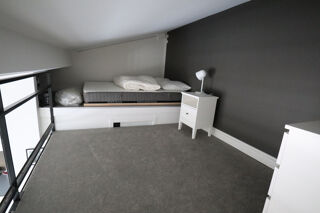  Appartement à louer 2 pièces 46 m²