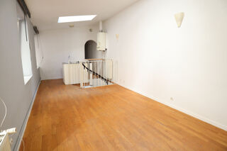  Appartement à louer 3 pièces 43 m²