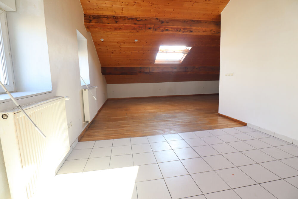 Location Appartement 102m2 - T3 - RUE CARNOT - CENTRE VILLE/ANGLE LOUIS BLANC St fons