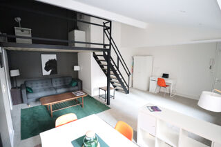  Appartement à louer 2 pièces 46 m²
