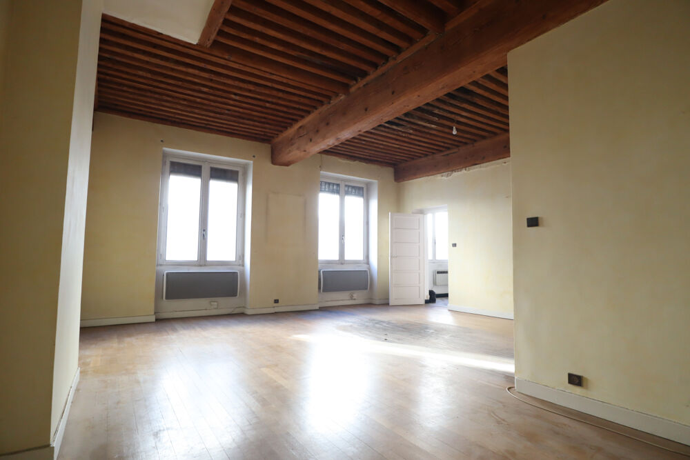 T2 (T3 Possible) - 71 m2 - rue royale