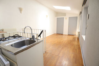  Appartement à louer 3 pièces 43 m²