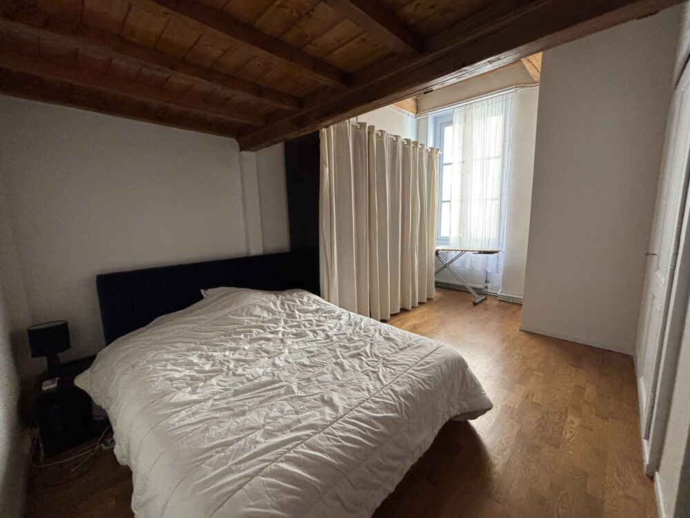 Location Appartement 91m2 - T3 - RUE IMBERT-COLOMES - COEUR DES PENTES Lyon 1