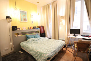  Appartement à louer 3 pièces 82 m²
