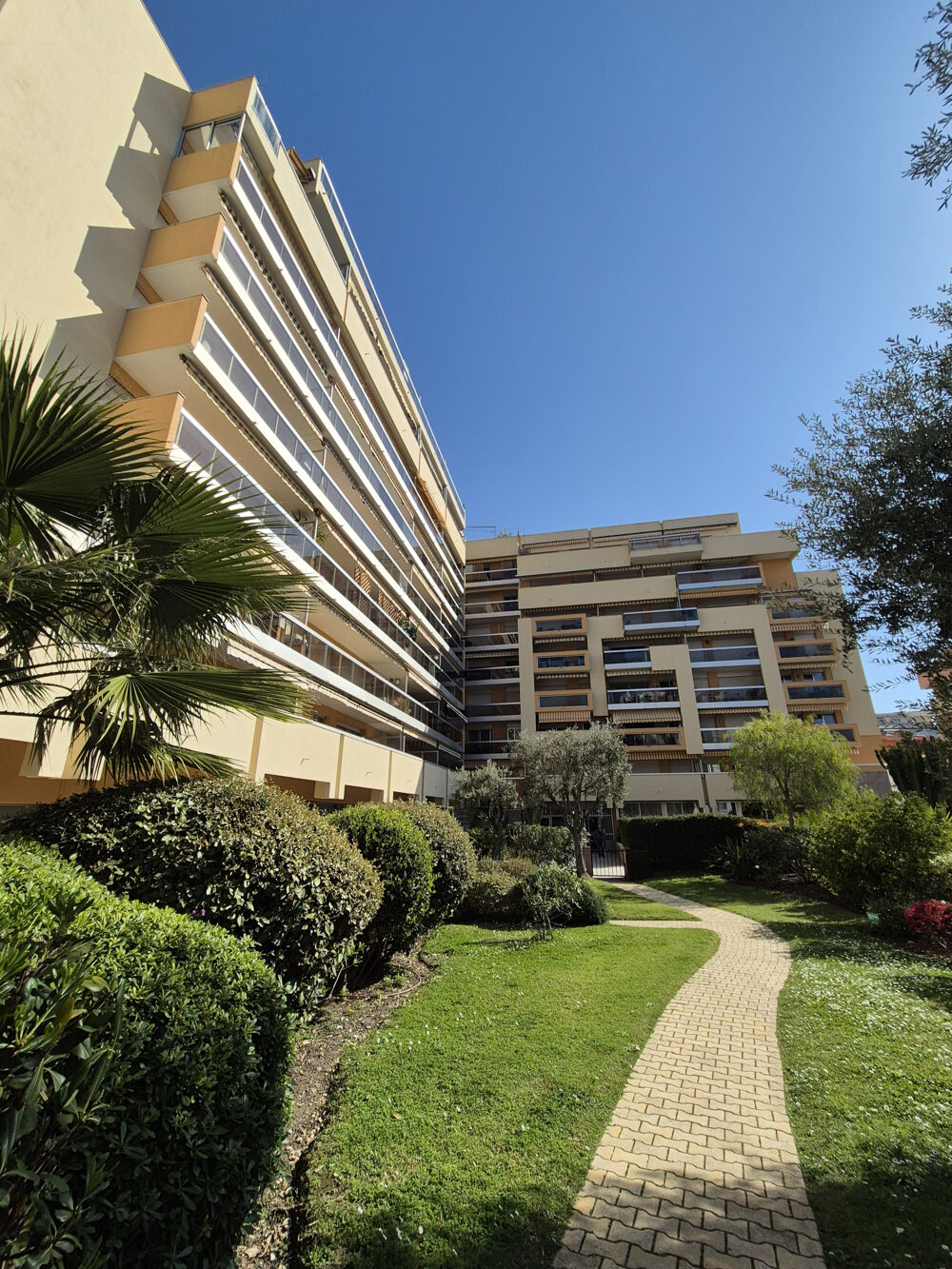 � vendre  Appartement Menton (06500)