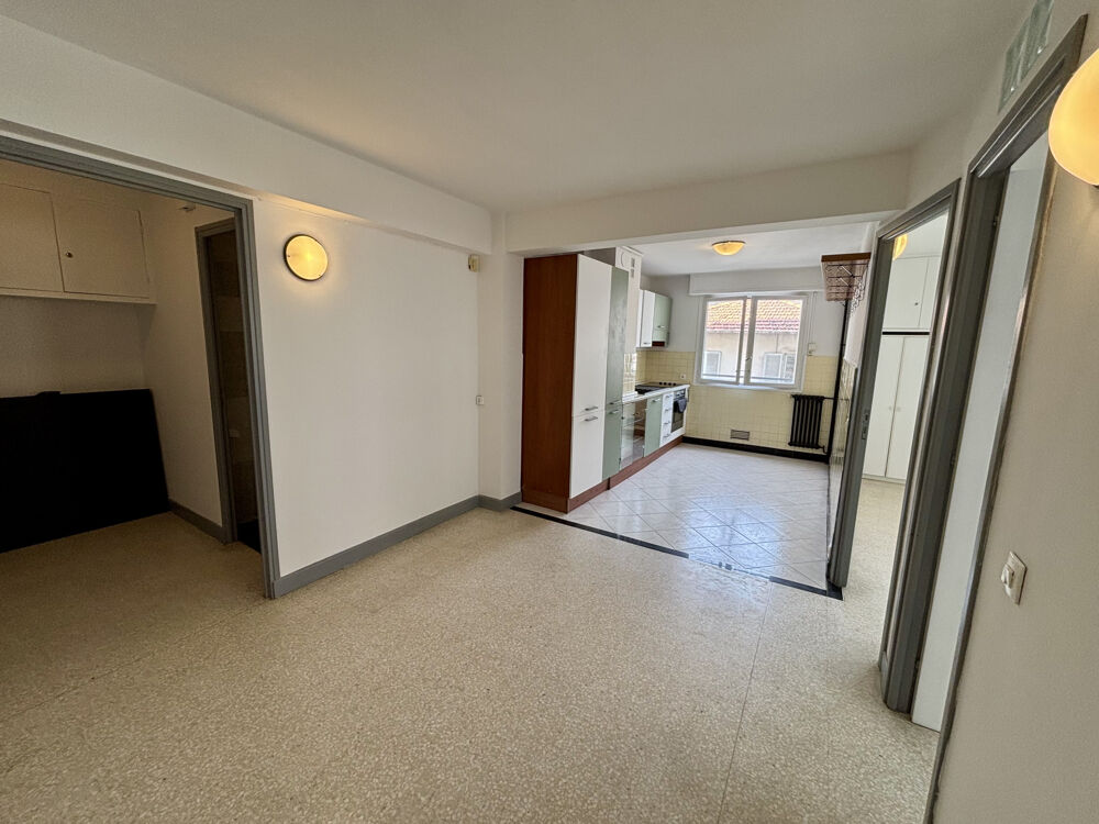 Vente Appartement APPARTEMENT 3 PIÈCES, COEUR CENTRE-VILLE Menton