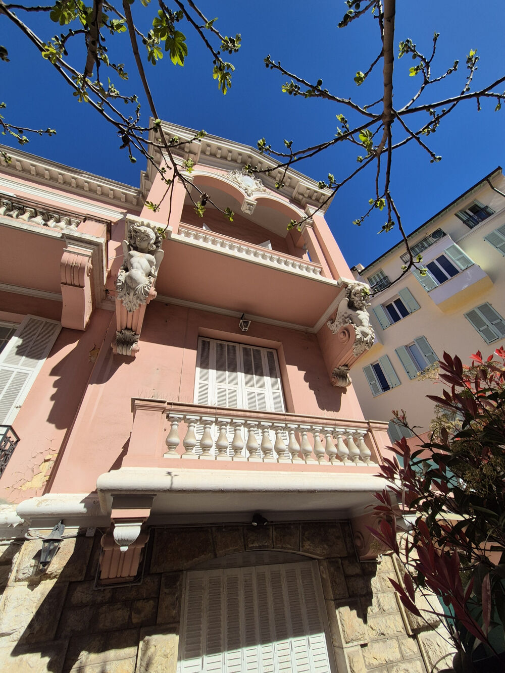 Vente Appartement menton coeur centre ville , dans hotel particulier, appartement villa, 38 m2 terrasse Menton