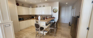  Appartement � vendre 4 pi�ces 134 m�