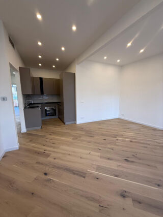  Appartement � vendre 4 pi�ces 80 m�