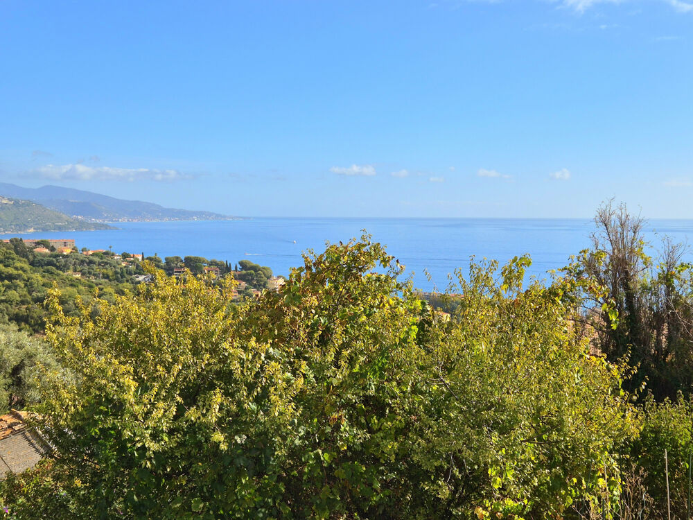 roquebrune cap martin , quartier hameau , maison de 140 m2 sur terrain de 1500 m2 en pleine vue mer panorami