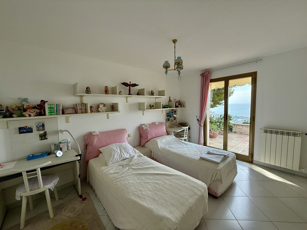  vendre  Maison Roquebrune-Cap-Martin (06190)