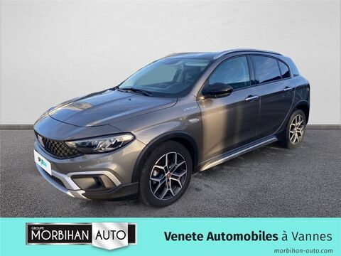 Fiat Tipo TIPO CROSS 5 PORTES CROSS 1.6 MULTIJET 130 CH S&S Plus 2022 occasion Vannes 56000