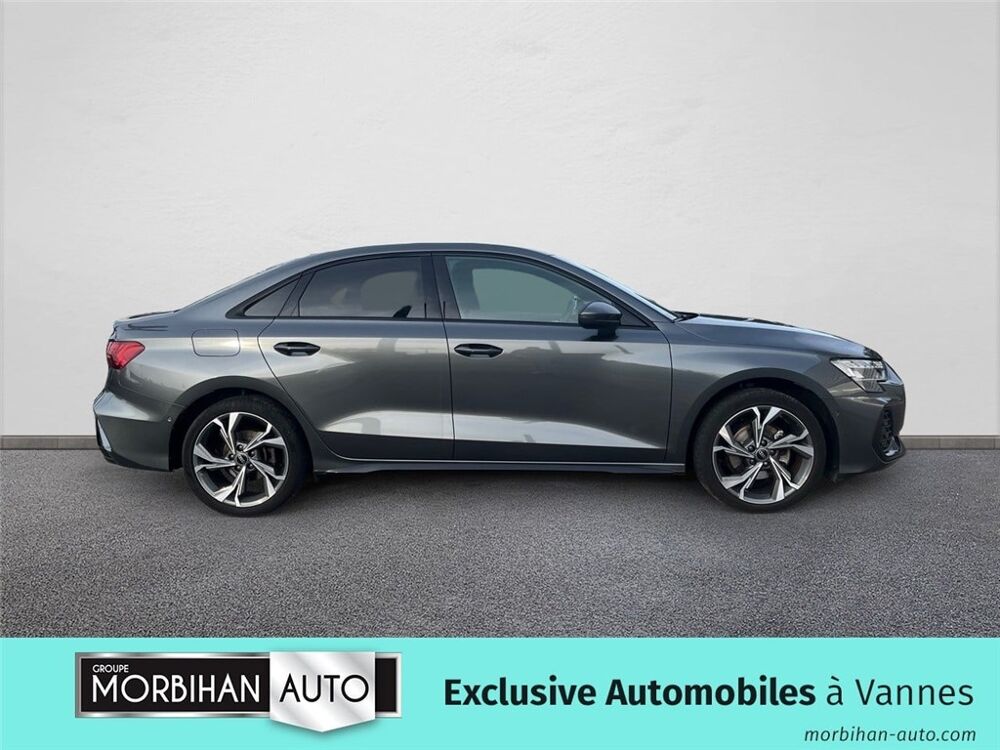 A3 BERLINE 35 TFSI MILD HYBRID 150 S TRONIC 7 S line 2024 occasion 56000 Vannes