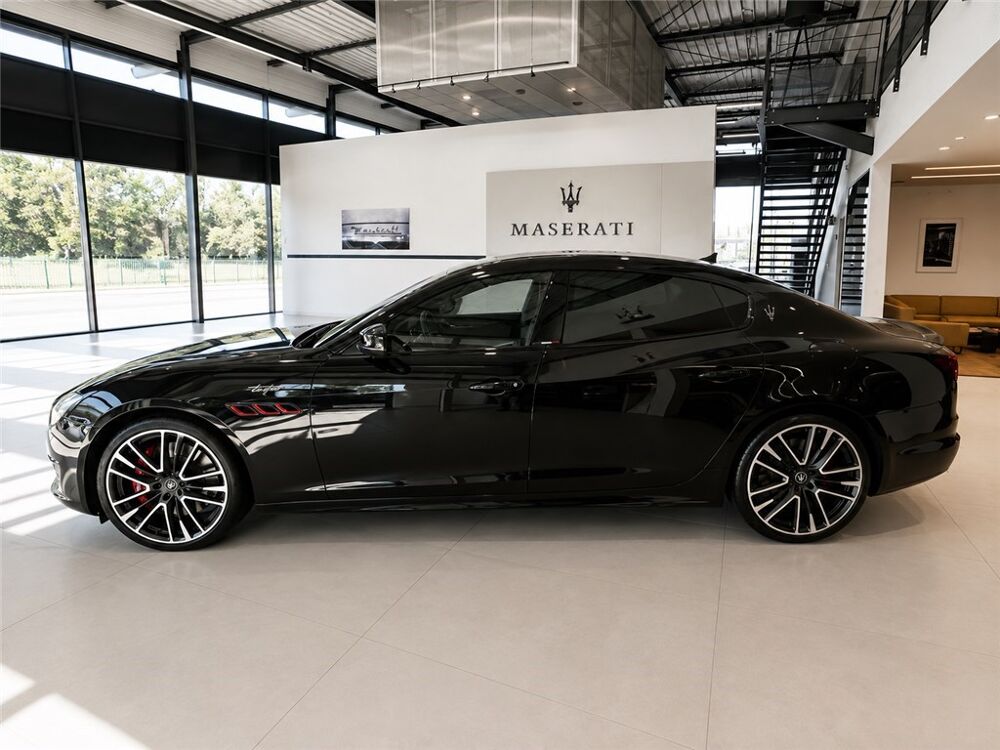 Quattroporte QUATTROPORTE V8 580 CH Trofeo 2022 occasion 69190 Saint-Fons