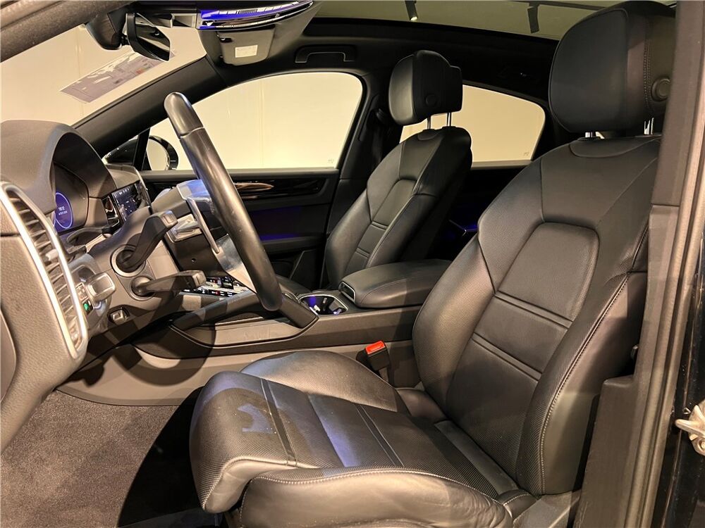 Cayenne CAYENNE COUPE E-HYBRID 3.0 V6 462 CH TIPTRONIC BVA 2021 occasion 69190 Saint-Fons