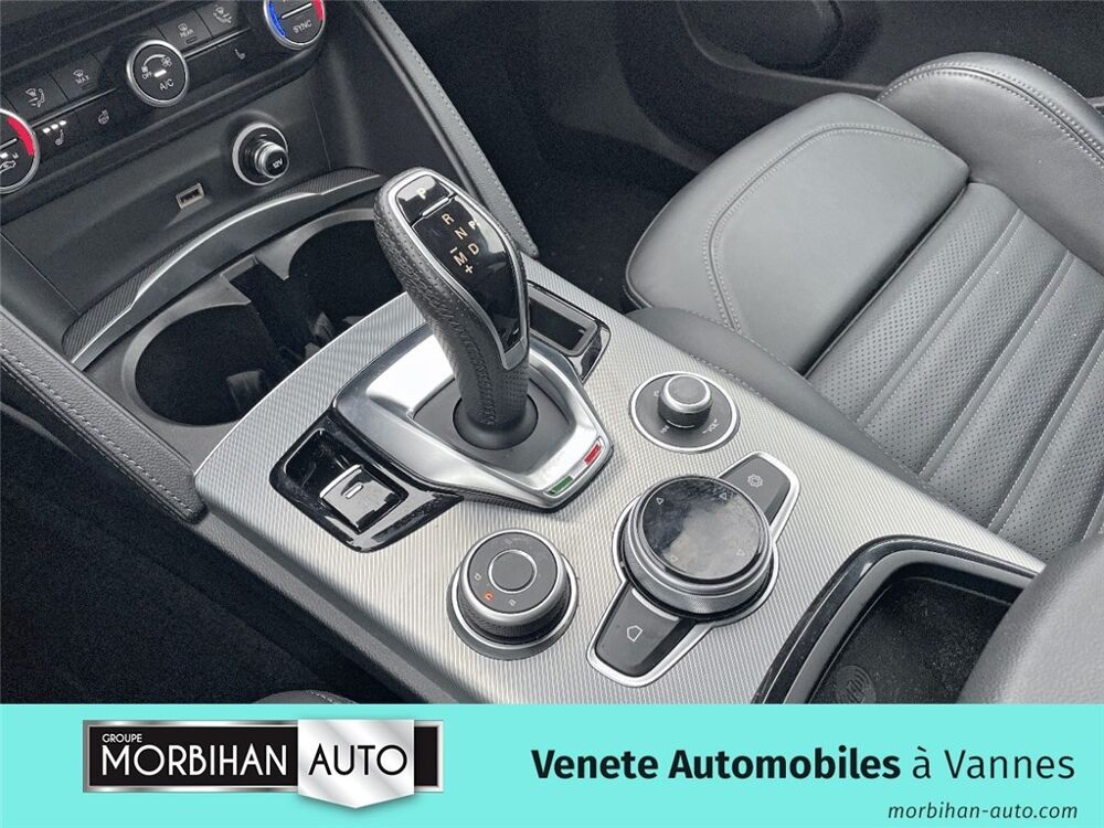 Stelvio STELVIO 2.2 160 CH AT8 Veloce 2025 occasion 56000 Vannes
