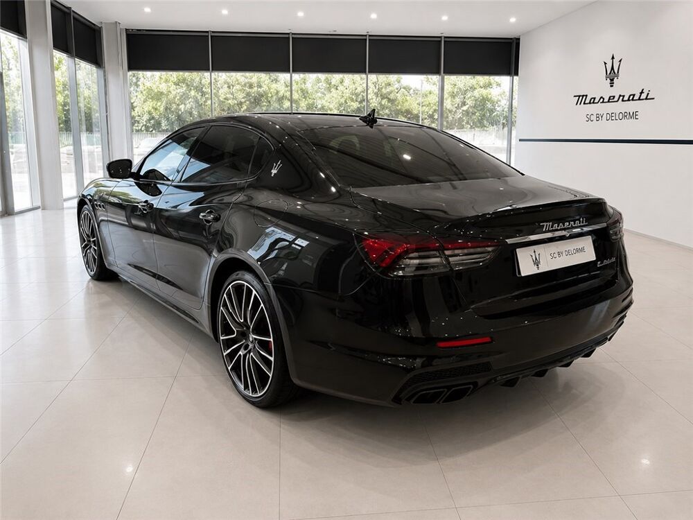 Quattroporte QUATTROPORTE V8 580 CH Trofeo 2022 occasion 69190 Saint-Fons