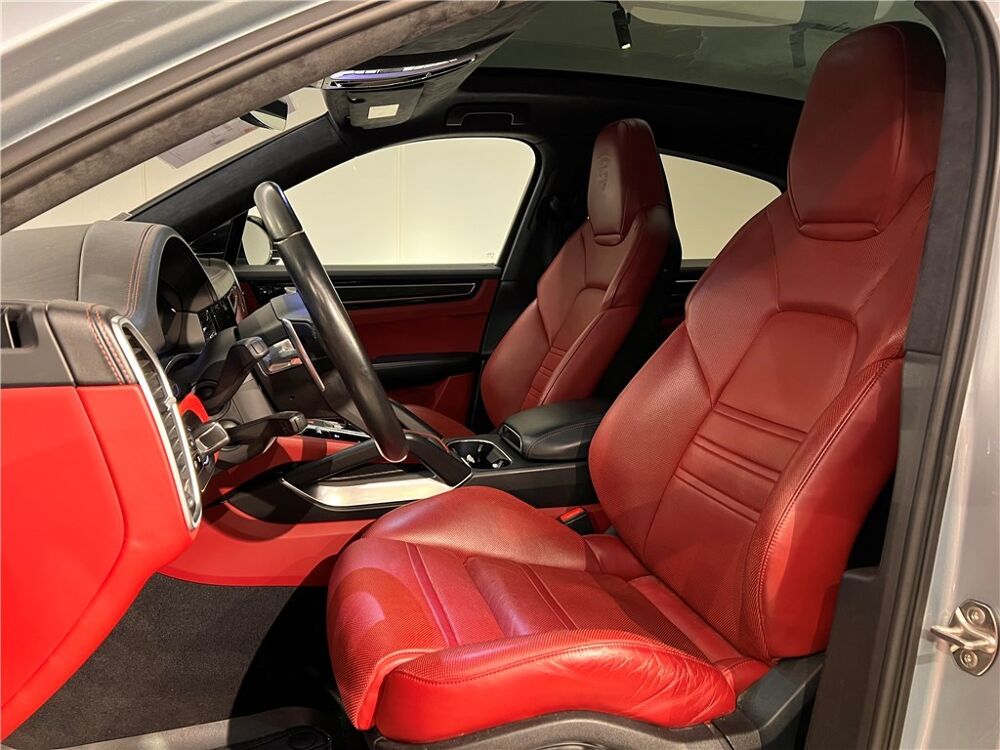 Cayenne CAYENNE COUPE E-HYBRID 4.0 V8 680 CH TIPTRONIC BVA Turbo S 2020 occasion 69190 Saint-Fons