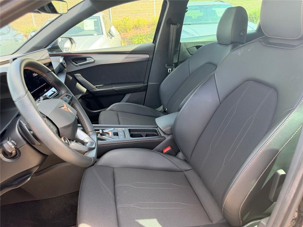 Leon LEON SPORTSTOURER 1.5 ETSI HYBRID 150 CH DSG7 V 2025 occasion 38550 Saint-Maurice-l'Exil