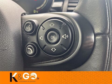 One HATCH 5 PORTES F55 LCI Hatch 5 Portes 75 ch 2020 occasion 56000 Vannes