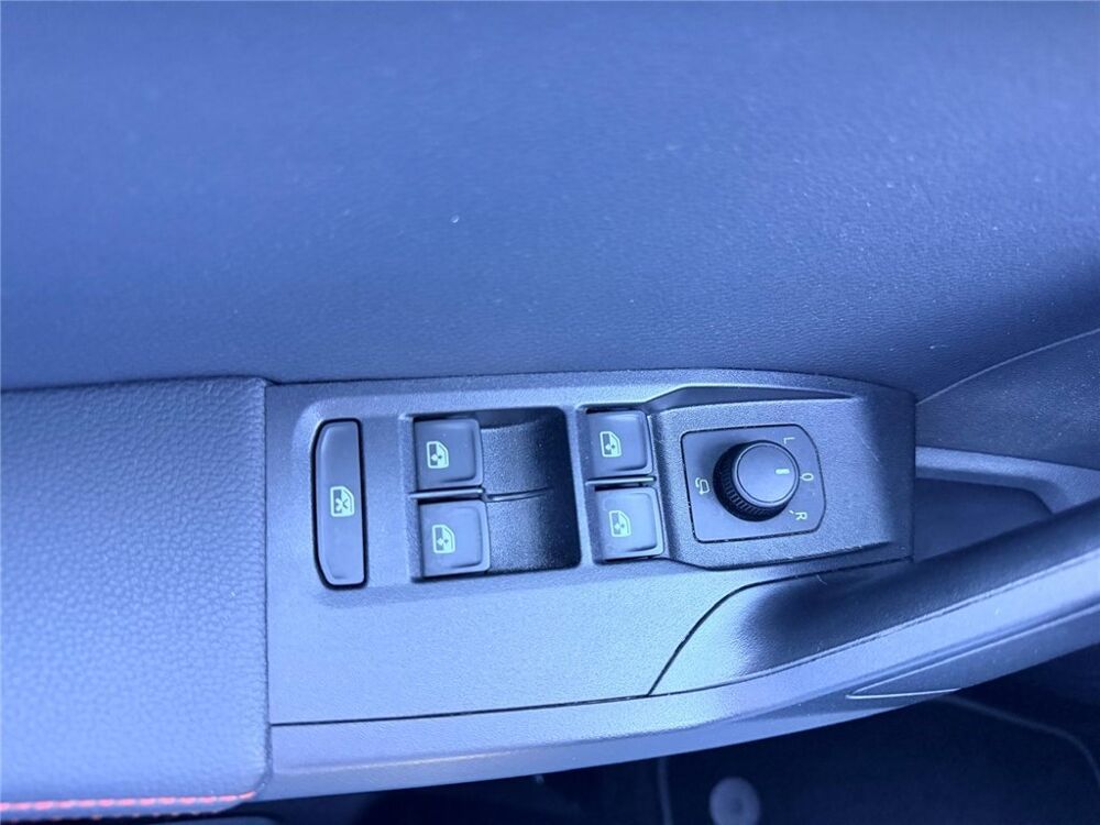 Arona ARONA 1.0 TSI 110 CH START/STOP DSG7 FR 2022 occasion 38550 Saint-Maurice-l'Exil