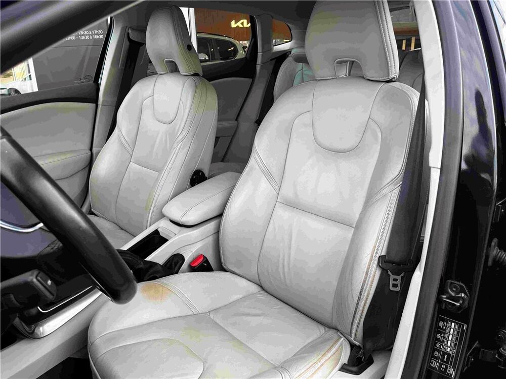 V40 CROSS COUNTRY D3 150 Kinetic Geartronic A 2013 occasion 30100 Al&egrave;s